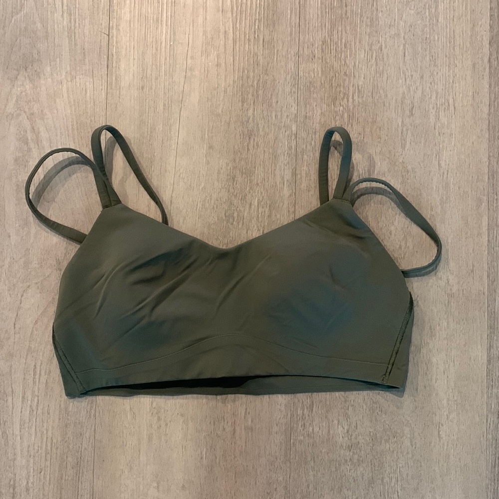 Lululemon sports yoga sports bra